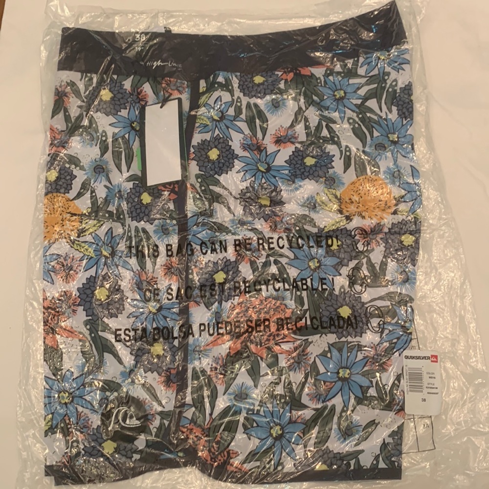 Quicksilver board shorts. Floral print.